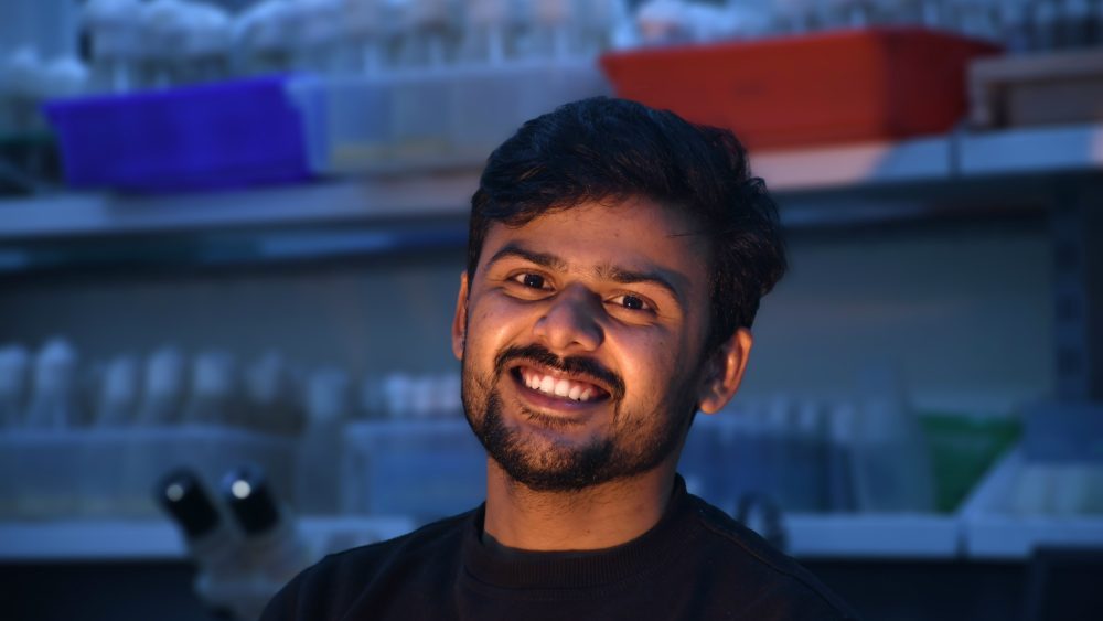 Portrait of Pradeep Kumar. Photo.